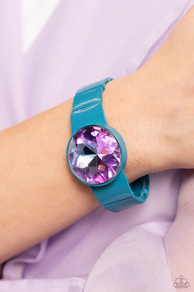 Paparazzi Exaggerated Ego - UV Shimmer Blue Bracelet