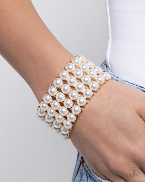 Paparazzi Ombré Overture - Gold Pearl Bracelet
