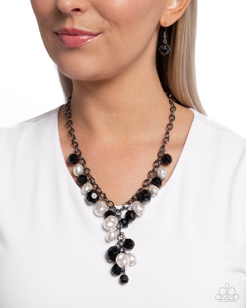Paparazzi Beehive Barrage - Black Pearl Necklace