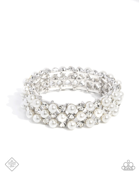 Paparazzi Cosmetic Character - White Pearl Bracelet