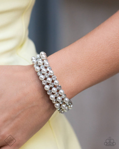 Paparazzi Cosmetic Character - White Pearl Bracelet