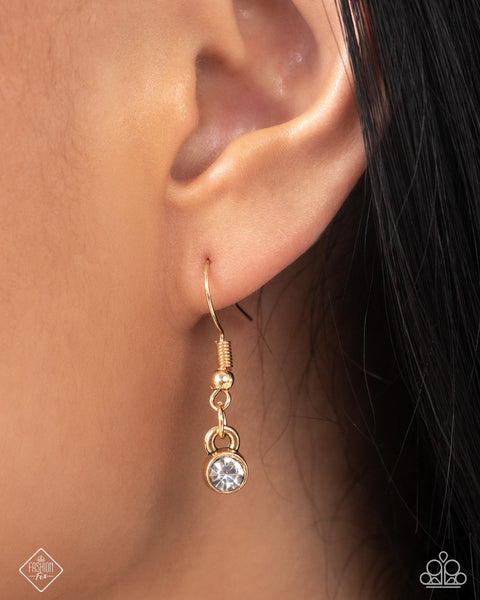 Paparazzi Dominant Dignity - Gold Necklace