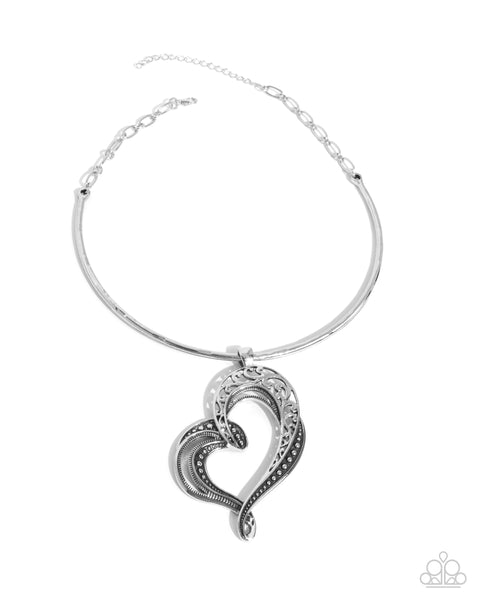 Paparazzi Concentric Courtship - Silver Heart Necklace