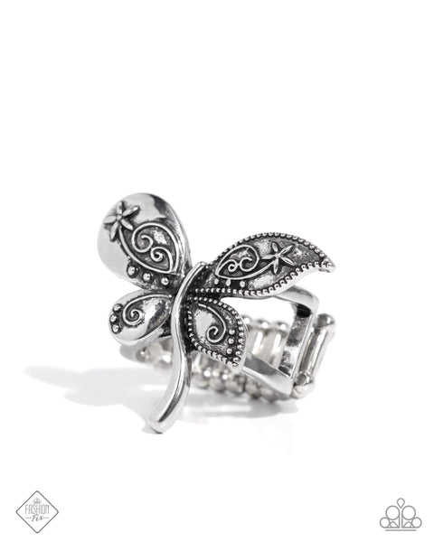 Paparazzi Animated Amusement - Silver Ring