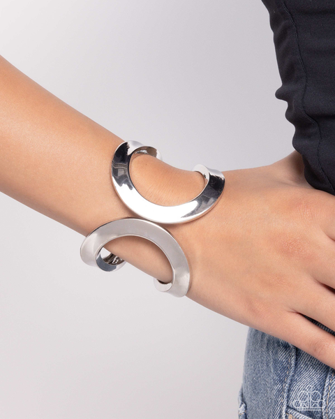 Paparazzi Airy Attraction - Silver Hinged Bracelet