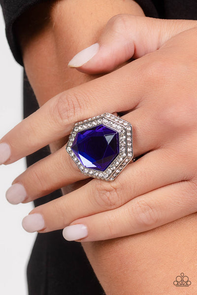 Paparazzi Smoldering Sass - black Ring