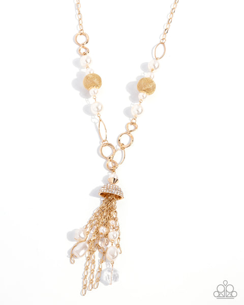 Paparazzi Designated Diva - Exclusive Gold Pearl Blockbuster Necklace