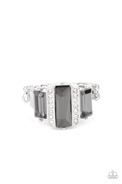 Paparazzi A GLITZY Verdict - Silver  Ring