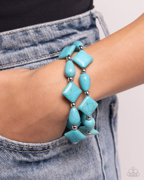 Paparazzi EARTHY Riser - Blue Bracelet