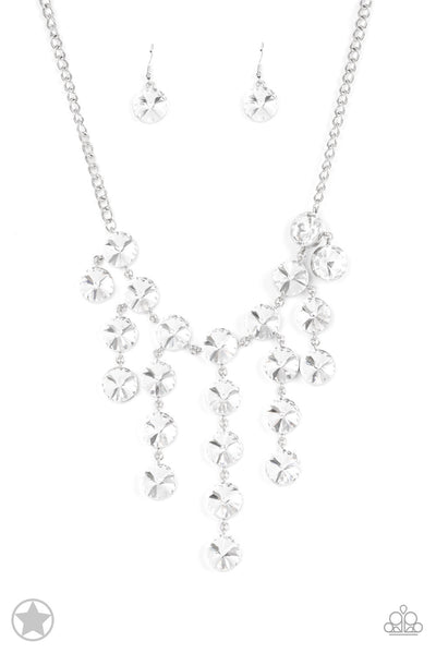 Paparazzi Spotlight Stunner Blockbuster Silver Necklace