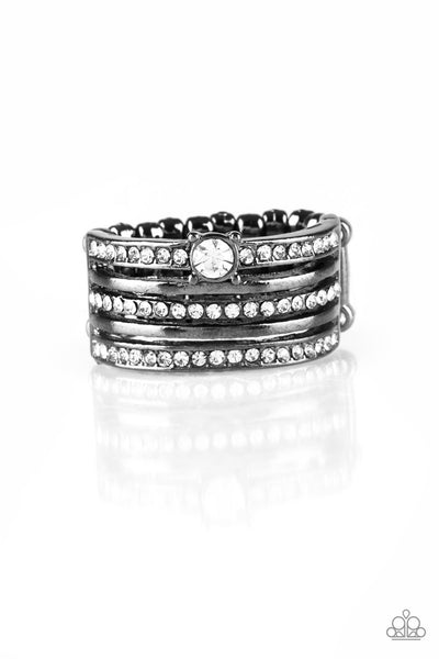 Paparazzi The Dealmaker - Black Ring