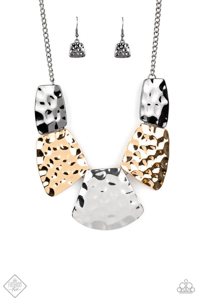 Paparazzi HAUTE Plates Multi Necklace