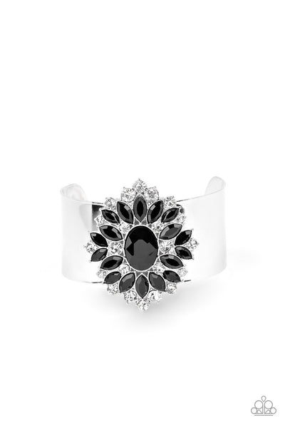 Paparazzi The Fashionmonger - Black Bracelet