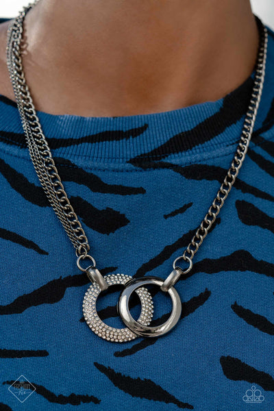 Paparazzi Phenomenal Powerhouse - Black Necklace