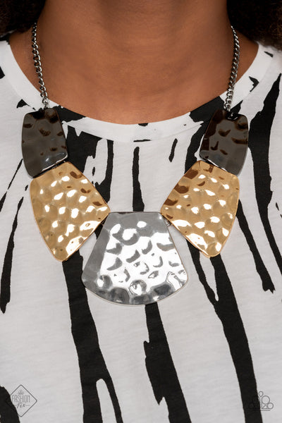Paparazzi HAUTE Plates Multi Necklace