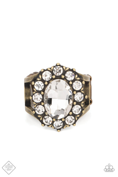 Paparazzi Moxie Magic - Brass Fashion Fix Ring