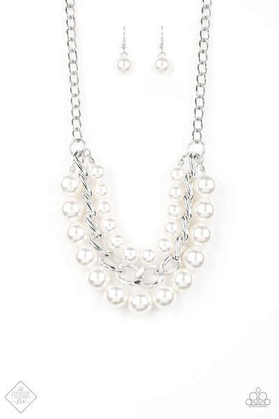 Paparazzi Empire State Empress White Pearl Necklace