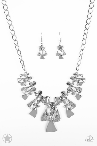 Paparazzi The Sands of Time - blockbuster Silver Necklace