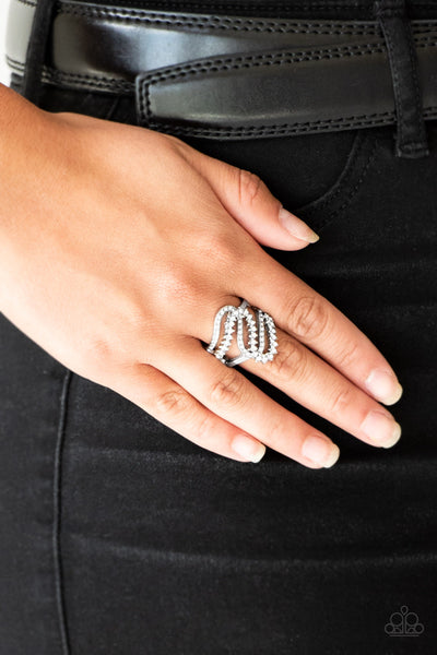 Paparazzi Make Waves Silver Ring