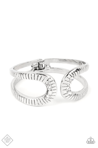 Paparazzi Desert Prosperity - Fashion Fix White Bracelet