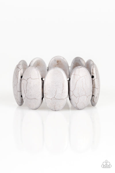 Paparazzi Dramatically Nomadic - Silver Bracelet