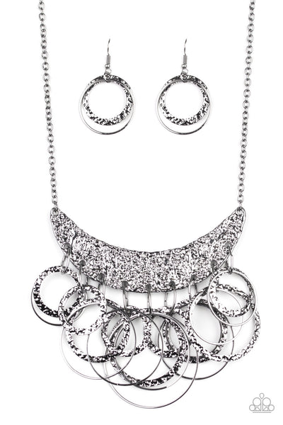 Paparazzi Metro Eclipse - Black Necklace