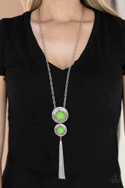 Paparazzi Abstract Artistry Green necklace