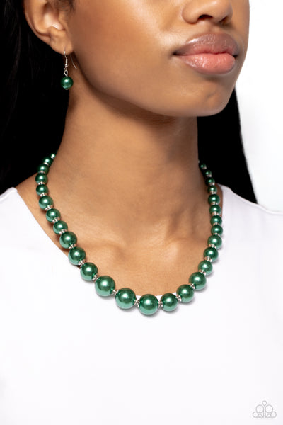 Paparazzi Manhattan Mogul - Green Pearl Necklace