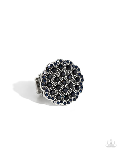 Paparazzi Blingy Bouquet - Blue Ring