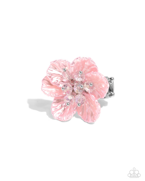 Paparazzi Petal Pact - Pink Ring