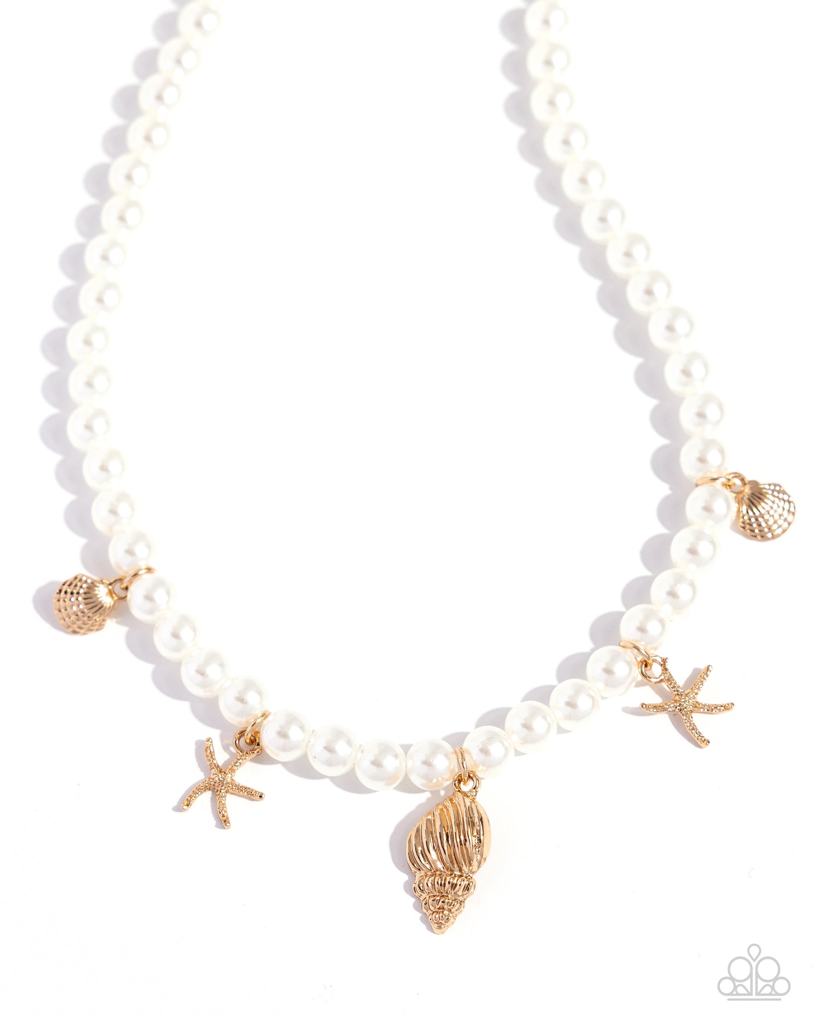 Paparazzi Beachcomber Beauty - Pearl Gold Necklace