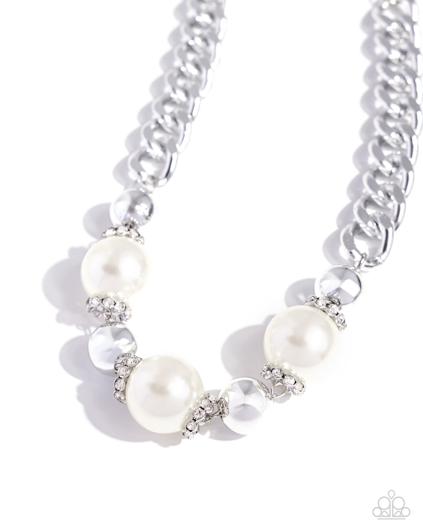 Paparazzi Generously Glossy Pearl - White Necklace