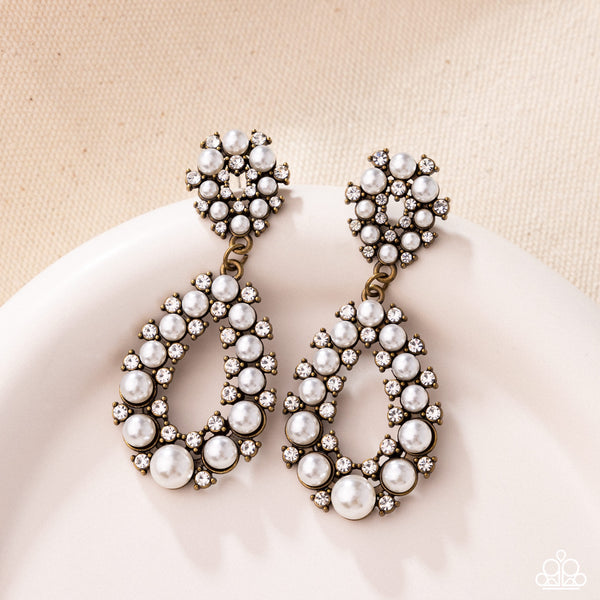 Paparazzi Dapper Debut - Pearl Brass Earrings