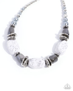 Paparazzi In Good Glazes - Exclusive Silver Blockbuster Necklace