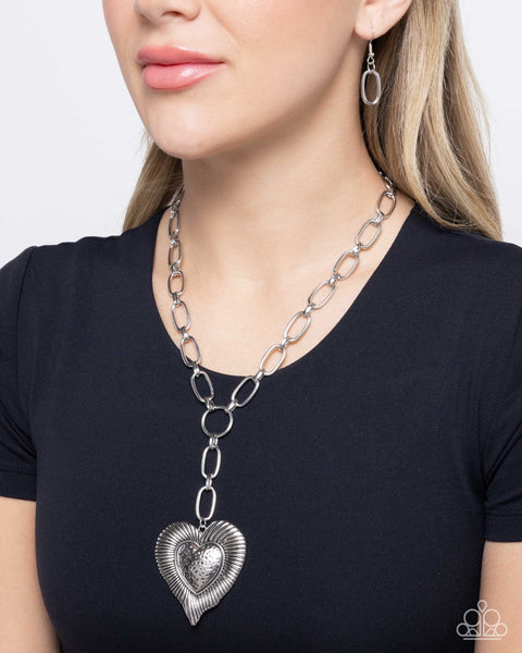 Paparazzi High Fidelity - Silver Heart Necklace