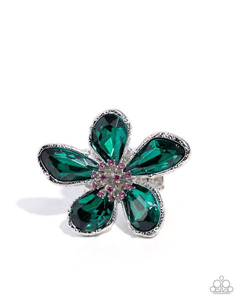 Paparazzi Daily Drama - Green Ring