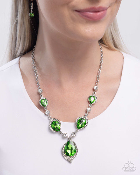 Paparazzi SPADES of Shimmer - Green Necklace