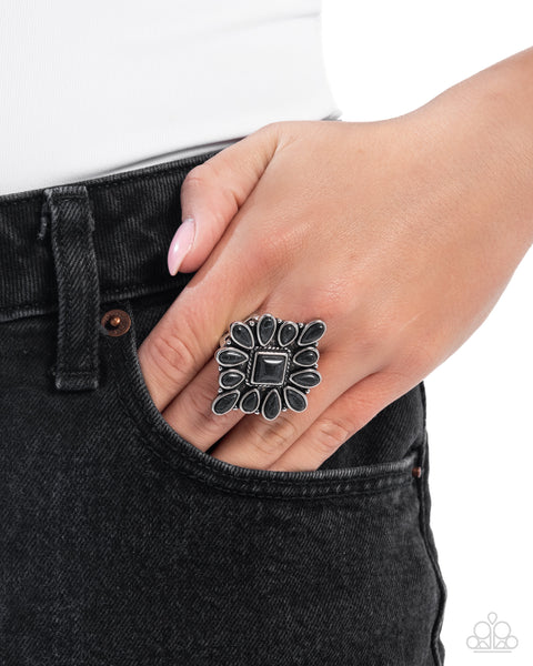 Paparazzi Developed Diamond - Black Ring