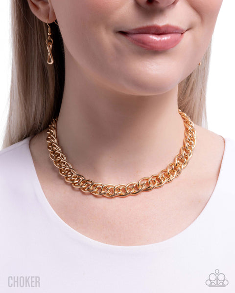 Paparazzi Lustrous Links - Gold Choker Necklace