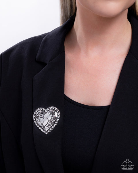 COMING SOON Paparazzi A Breath of Fresh Romance - Silver Brooch