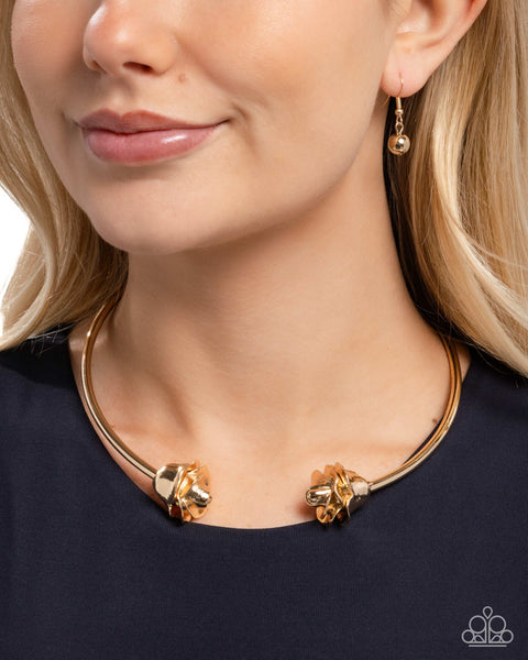 COMING SOON Paparazzi 
Rosy Radius - Gold Necklace