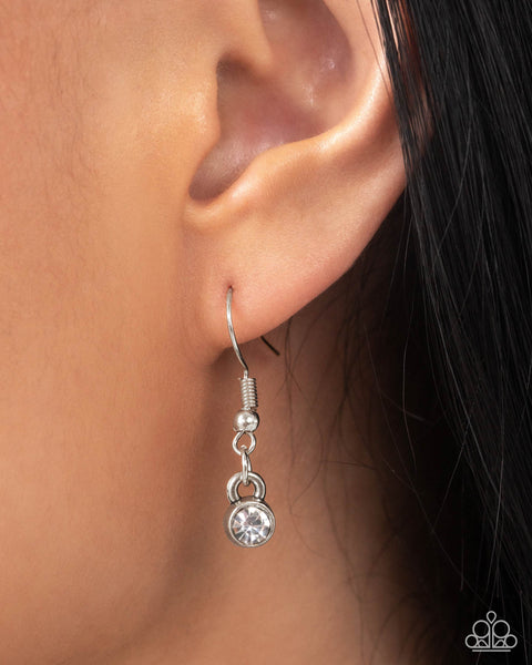 COMING SOON Paparazzi Fancy Formula - Iridescent Blue Necklace