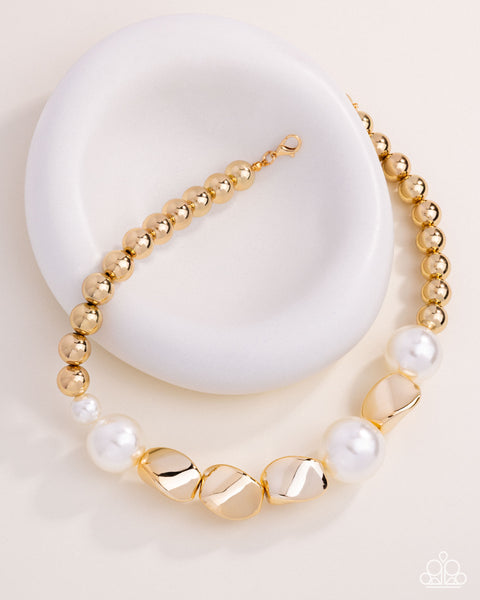 Paparazzi Night of Nights Pearl Gold Necklace