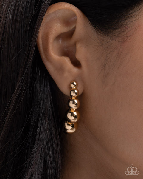 Paparazzi Graduated Grunge - Gold Earrings