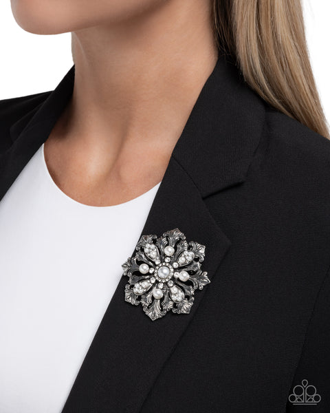 COMING SOON Paparazzi Professional Pairing - White Pearl Brooch
