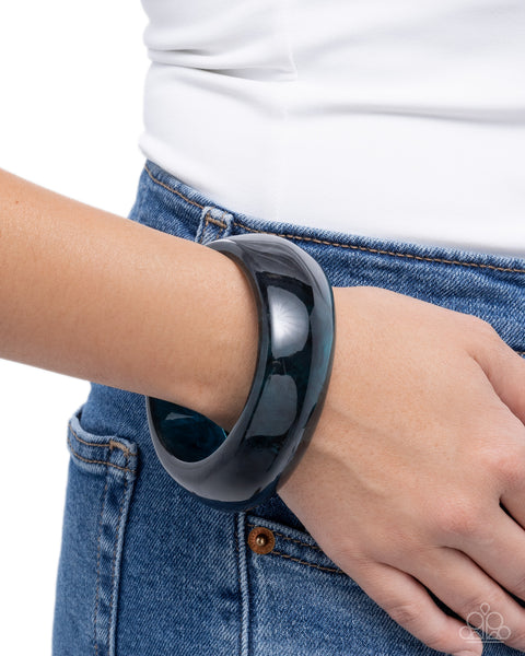 COMING SOON Paparazzi Eye-Catching Evening - Blue Bangle Bracelet