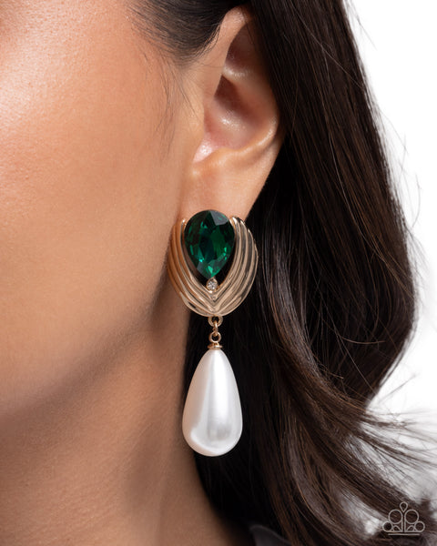 Paparazzi Elegantly Enraptured Pearl - Green Earrings