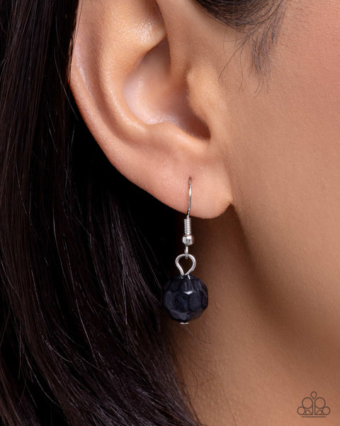 COMING SOON Paparazzi Bubbly Backstage - Black Pearl Necklace