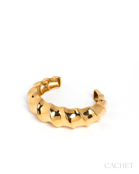 Paparazzi Maniere - 18K Gold Cachet Bracelet