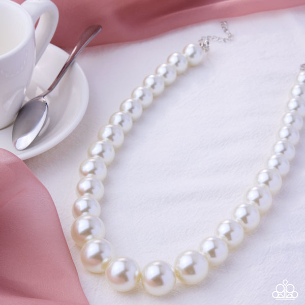 Paparazzi Eternal Empire Pearl - White Necklace